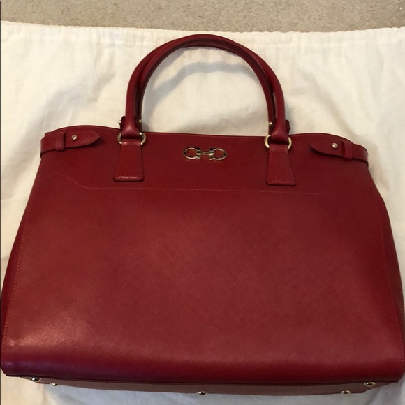 Salvatore Ferragamo Red Leather Large Handbag New - Picture 2 of 4